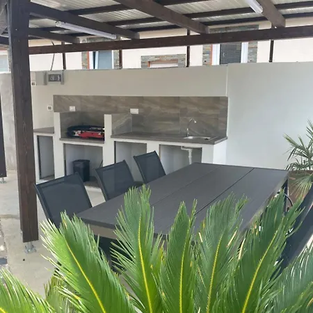 In Mit Grill By Interhome * Fažana